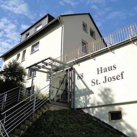 Хостел Haus St. Josef Фаллендар Екстер'єр фото